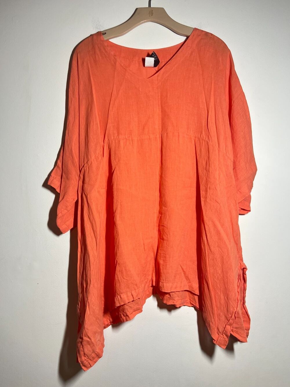 Match Point EUC Coral Short Sleeve Pullover V-Neck Tunic Top Dress Lagenlook L